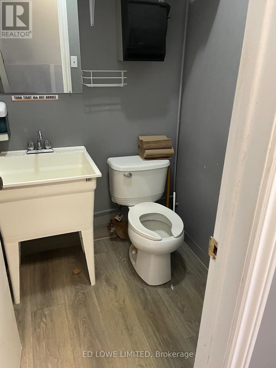 3 - 511 Welham Road Property Photo 6