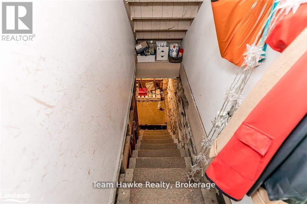 261 King Street Property Photo 27