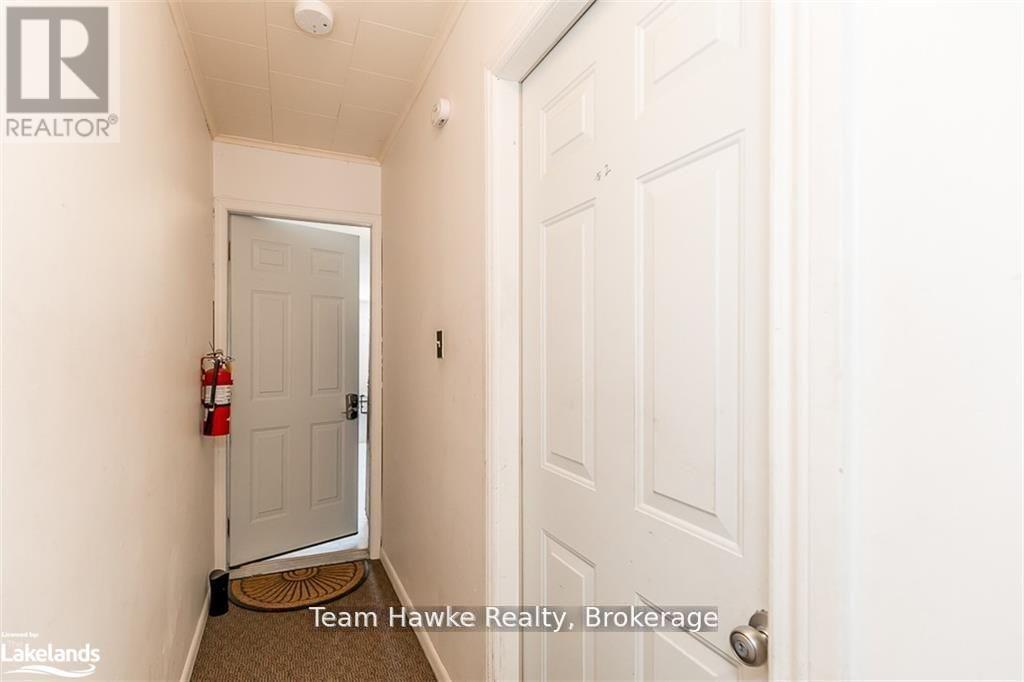 261 King Street Property Photo 35