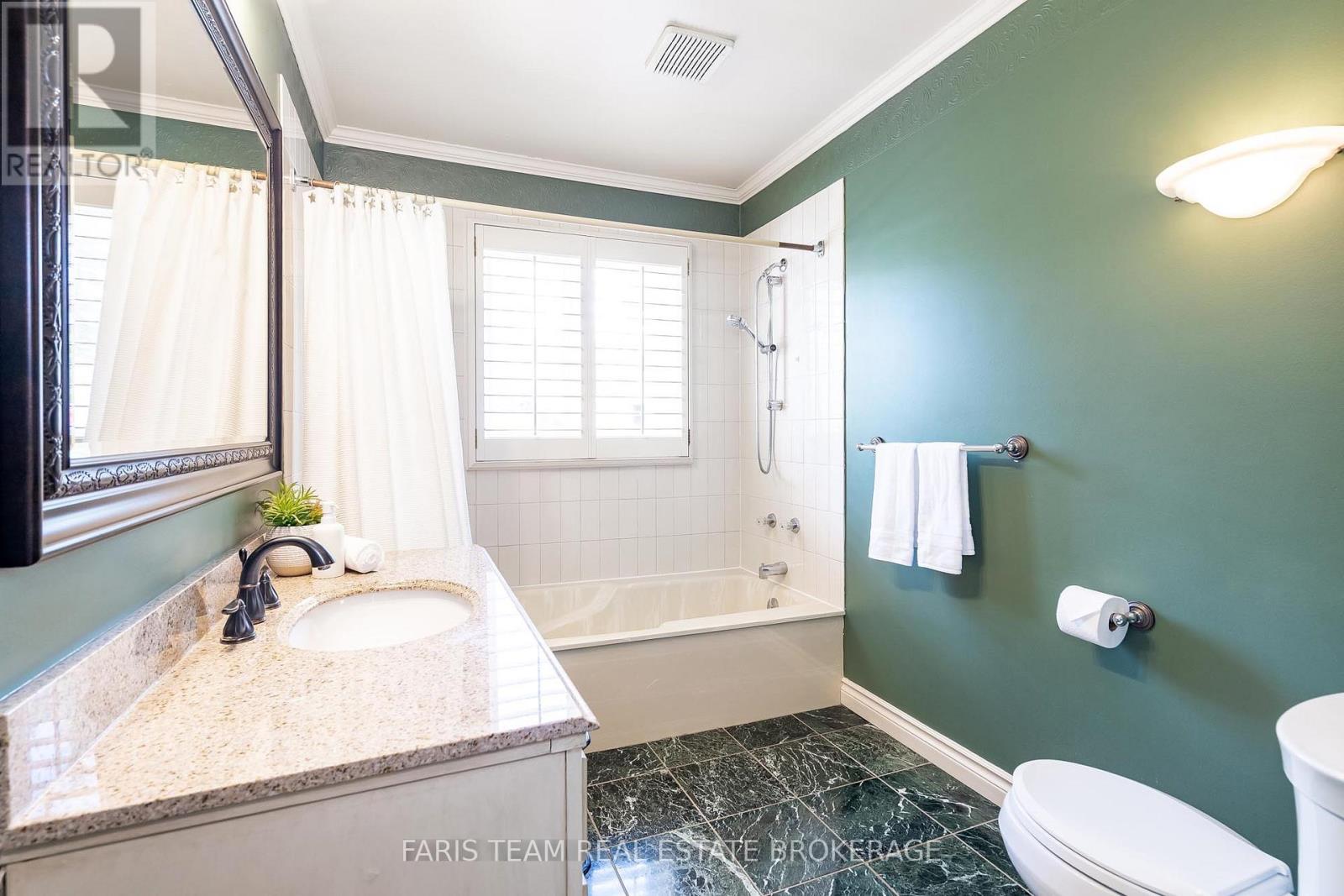 10 White Oaks Road Property Photo 29