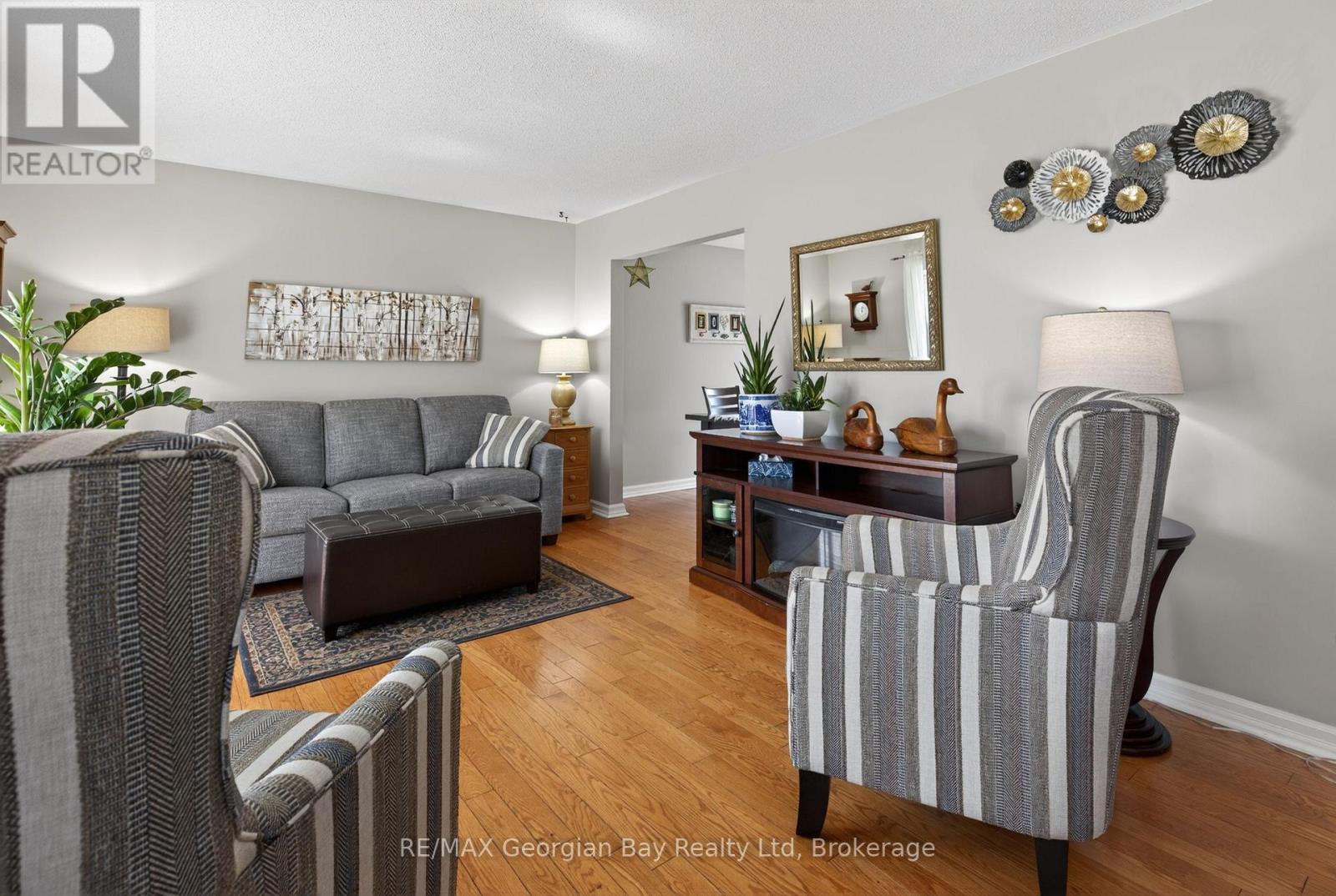 32 Bonaventure Place Property Photo 6