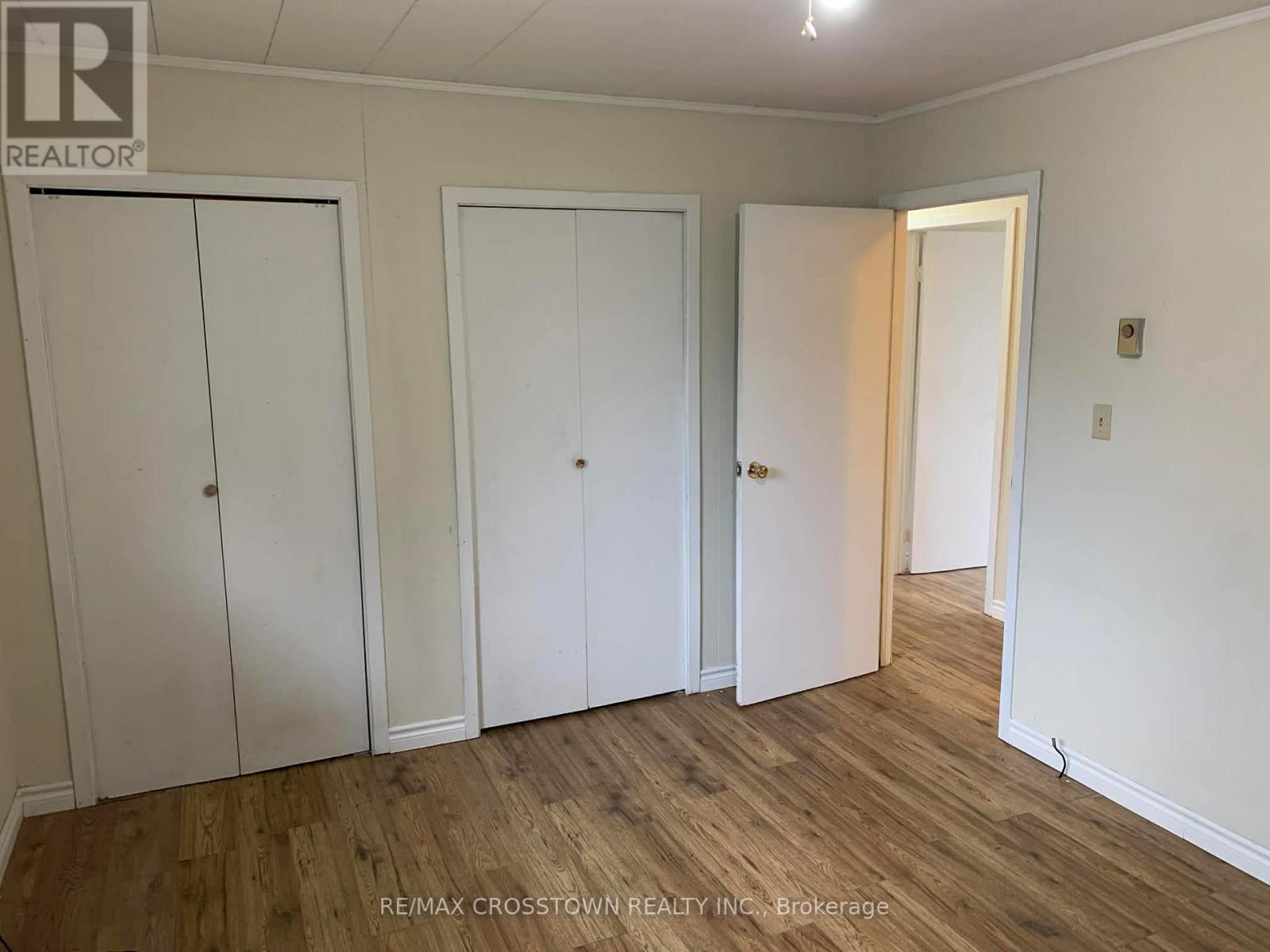 4716 Penetanguishene Road Property Photo 13