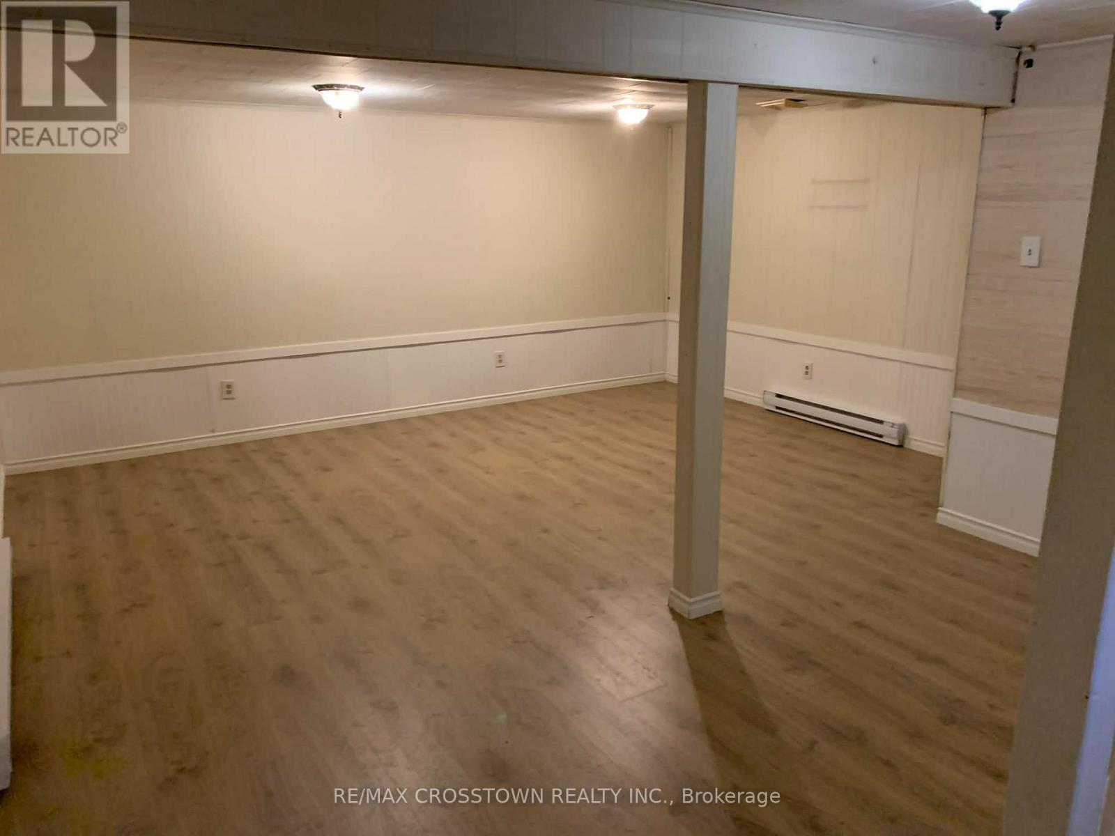 4716 Penetanguishene Road Property Photo 22