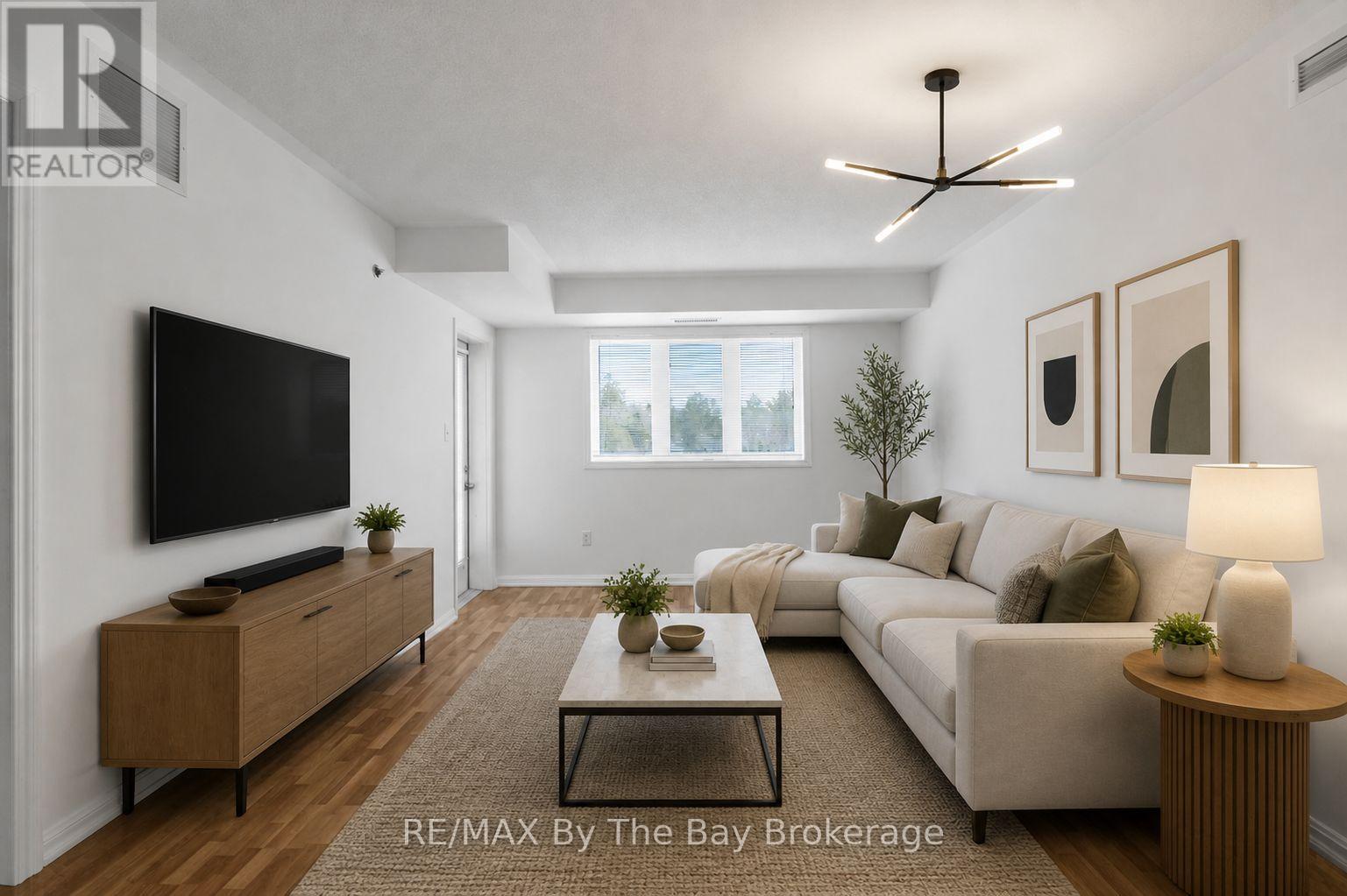 311 - 16 Westbury Road Property Photo 5