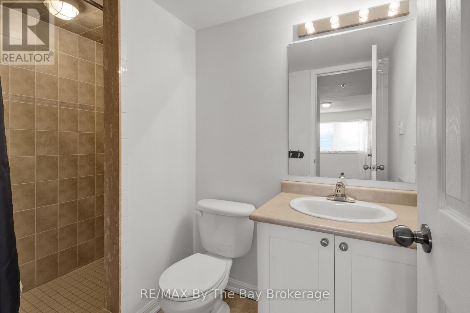311 - 16 Westbury Road Property Photo 17