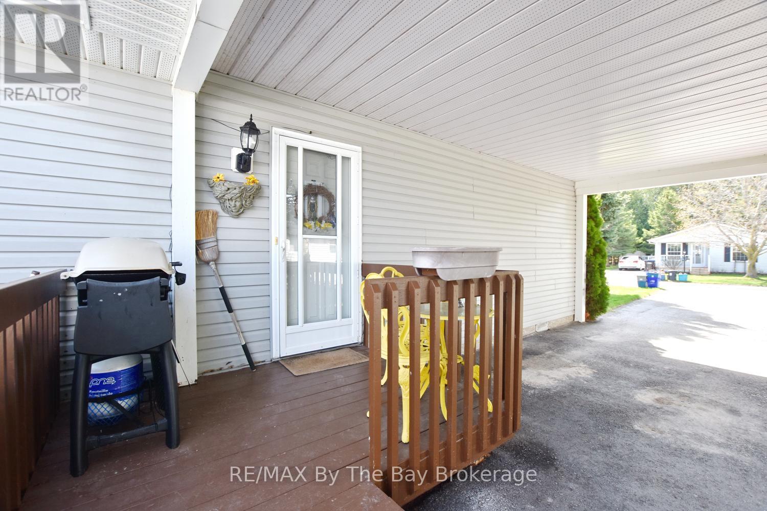 16 Indiana Avenue Property Photo 12