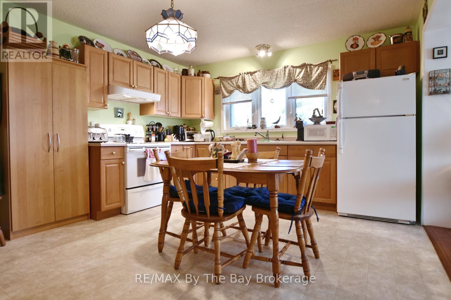 16 Indiana Avenue Property Photo 13
