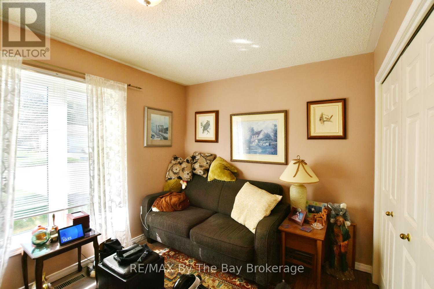 16 Indiana Avenue Property Photo 21