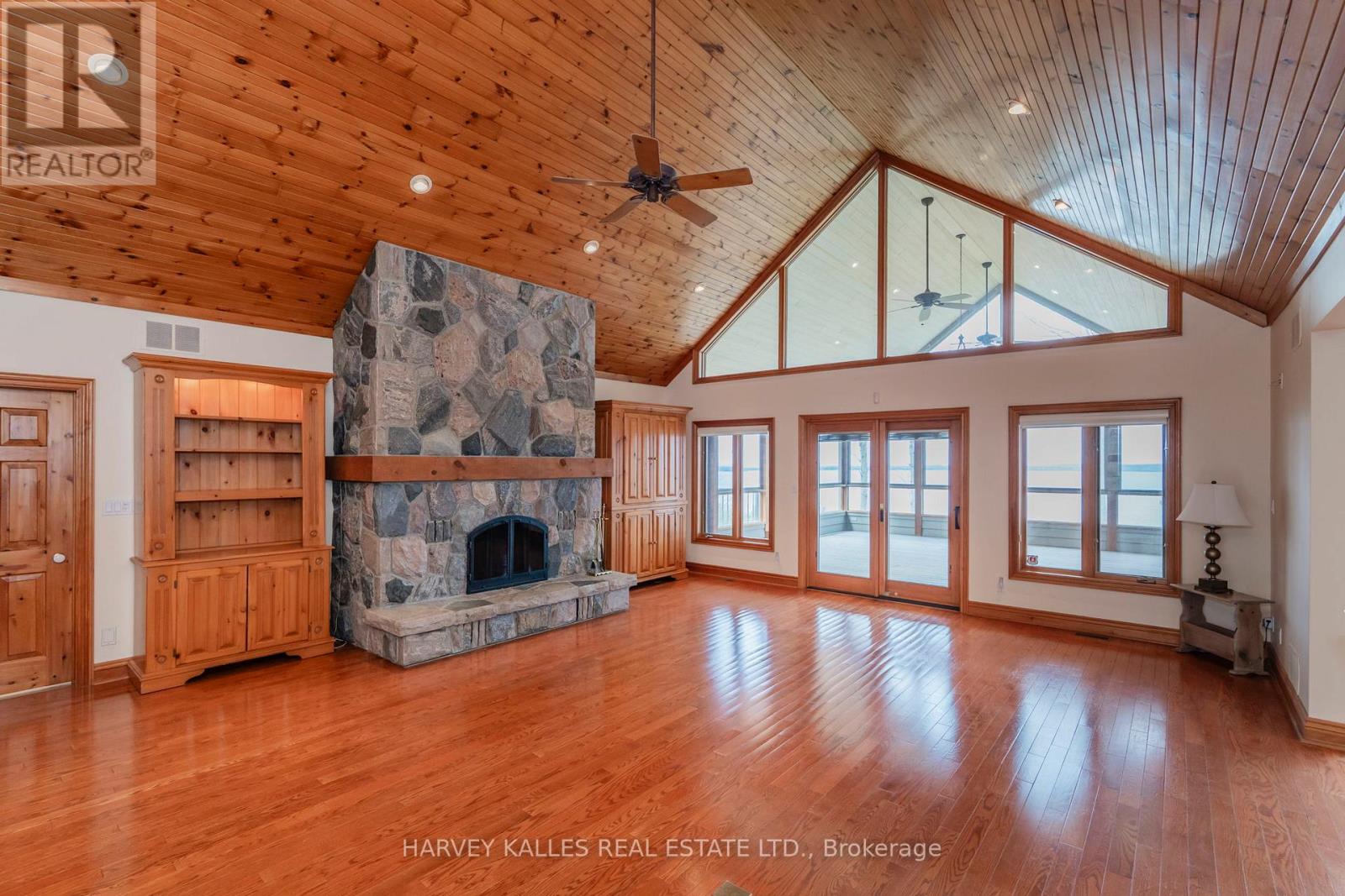 20 Nippissing Ridge Road Property Photo 13