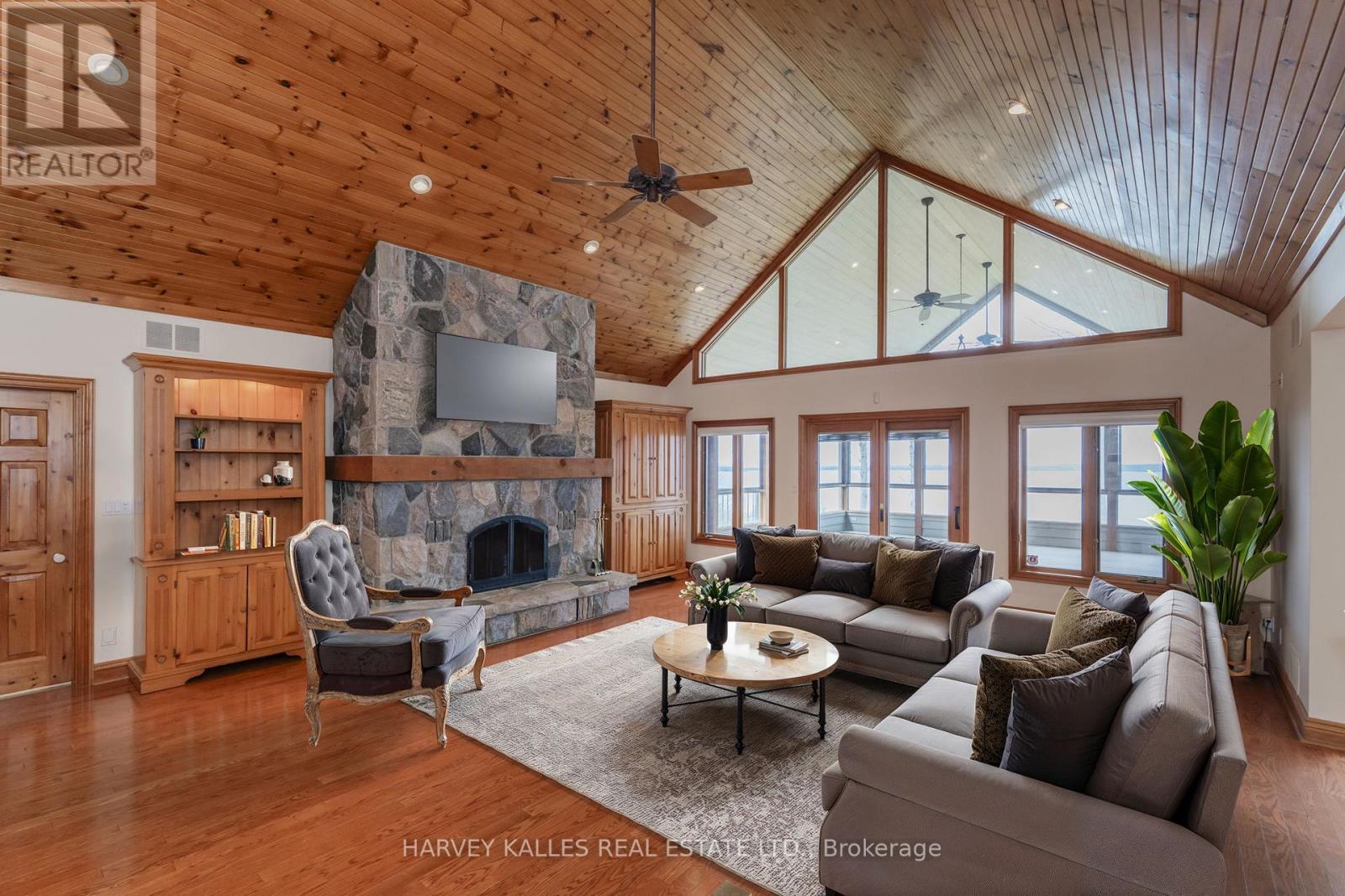 20 Nippissing Ridge Road Property Photo 13