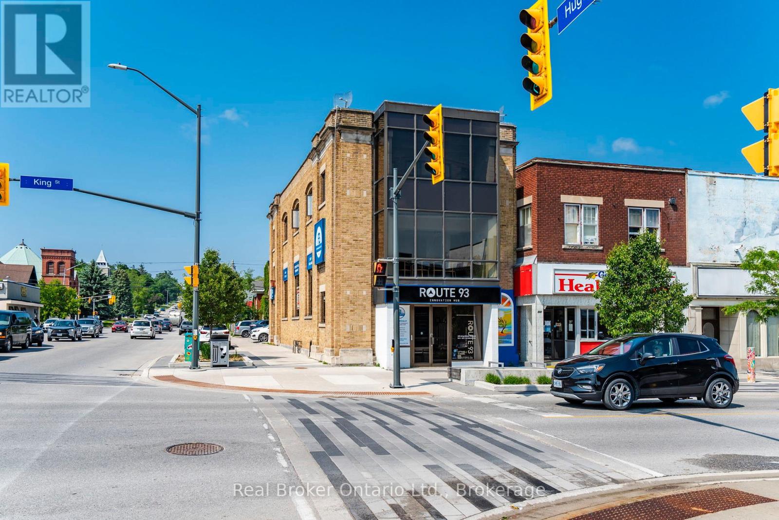 270 King Street Property Photo 2