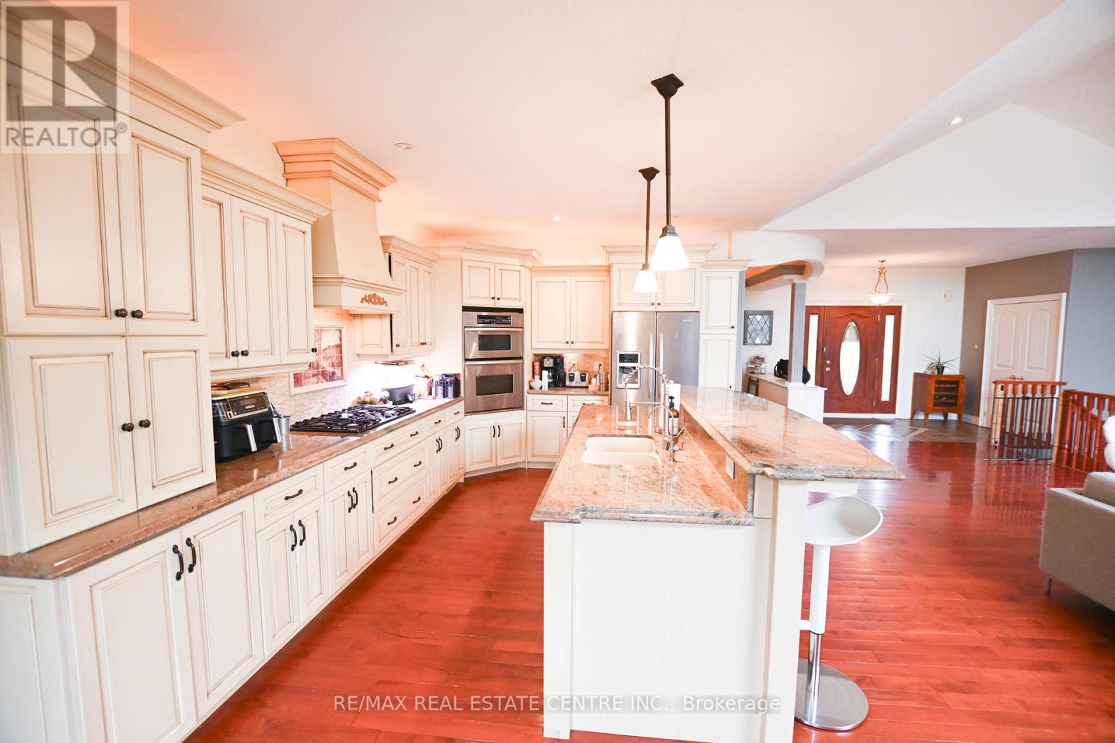 1216 Wood Road Property Photo 7