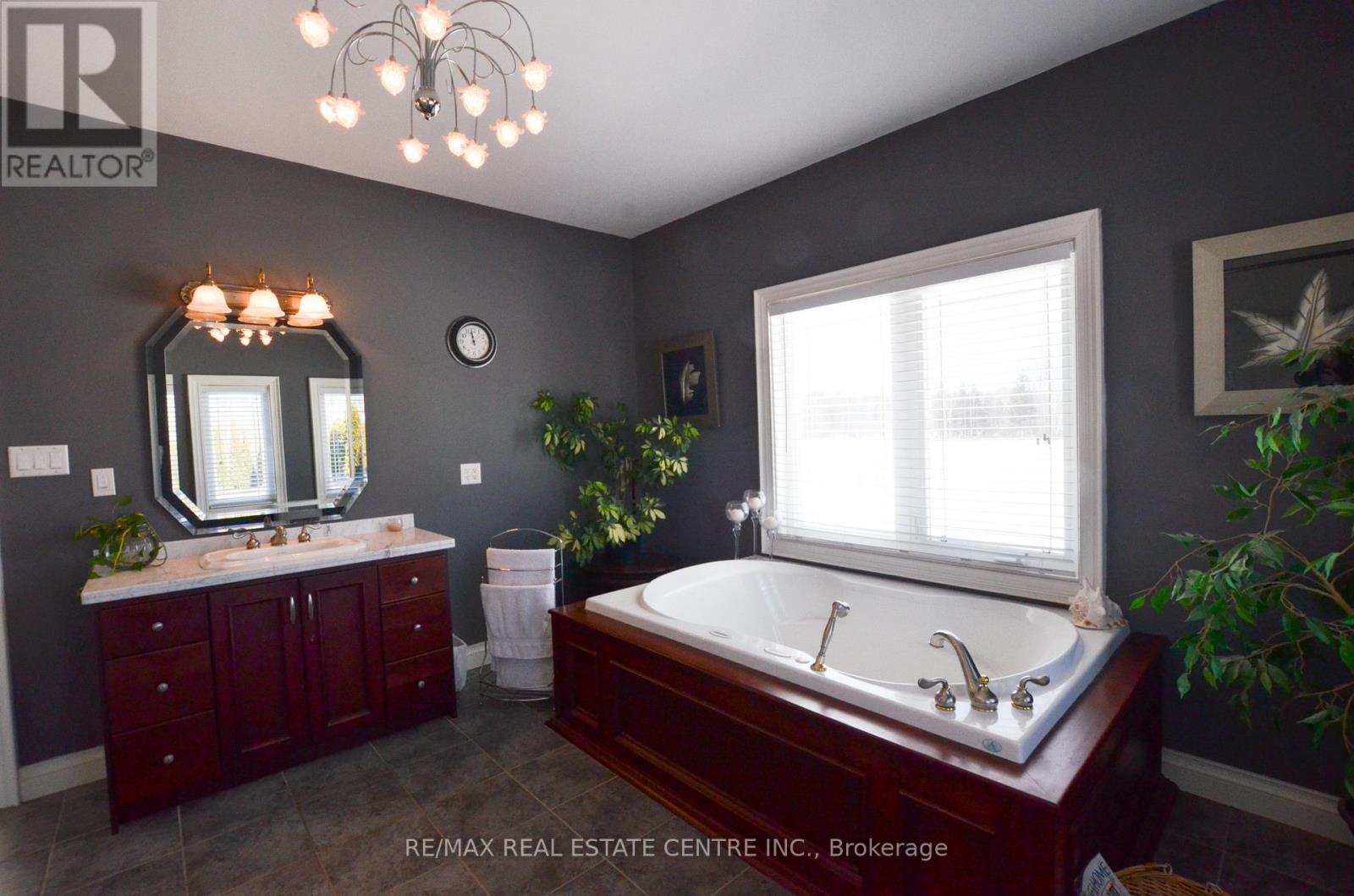 1216 Wood Road Property Photo 18