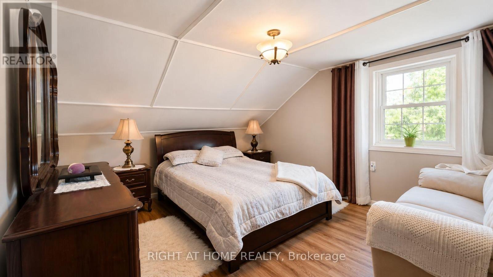 640 Tiny Beaches Road N Property Photo 18