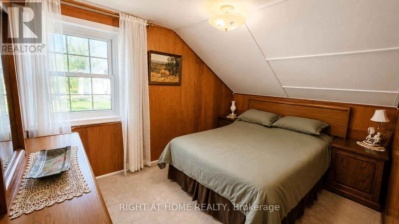 640 Tiny Beaches Road N Property Photo 21