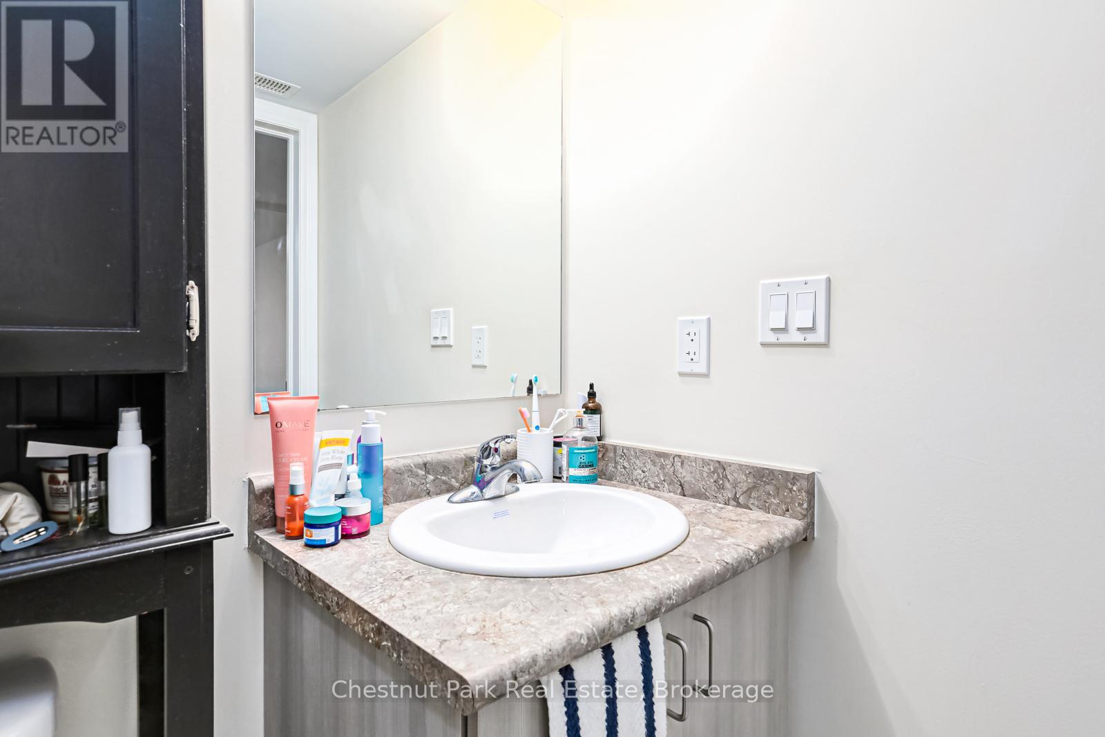 105 - 4 Anchorage Crescent Property Photo 27