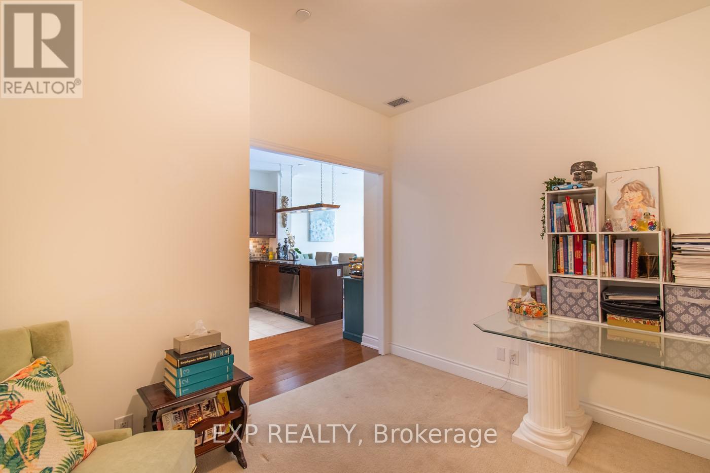 401 - 90 Orchard Point Road Property Photo 12