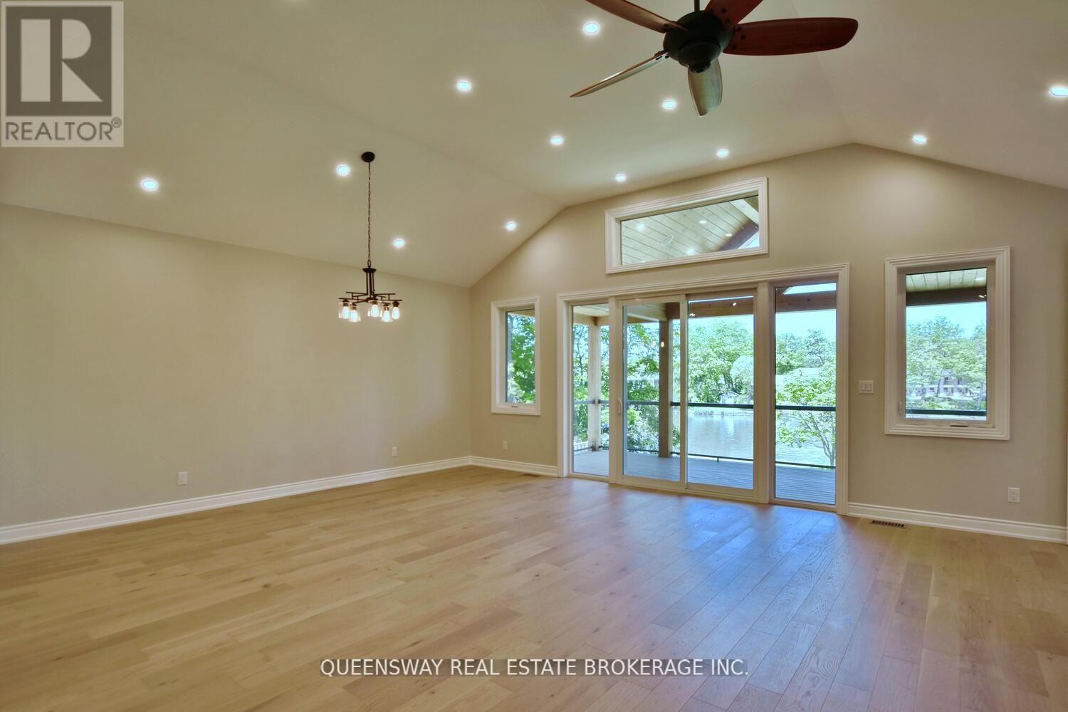 1852 River Road W Property Photo 11