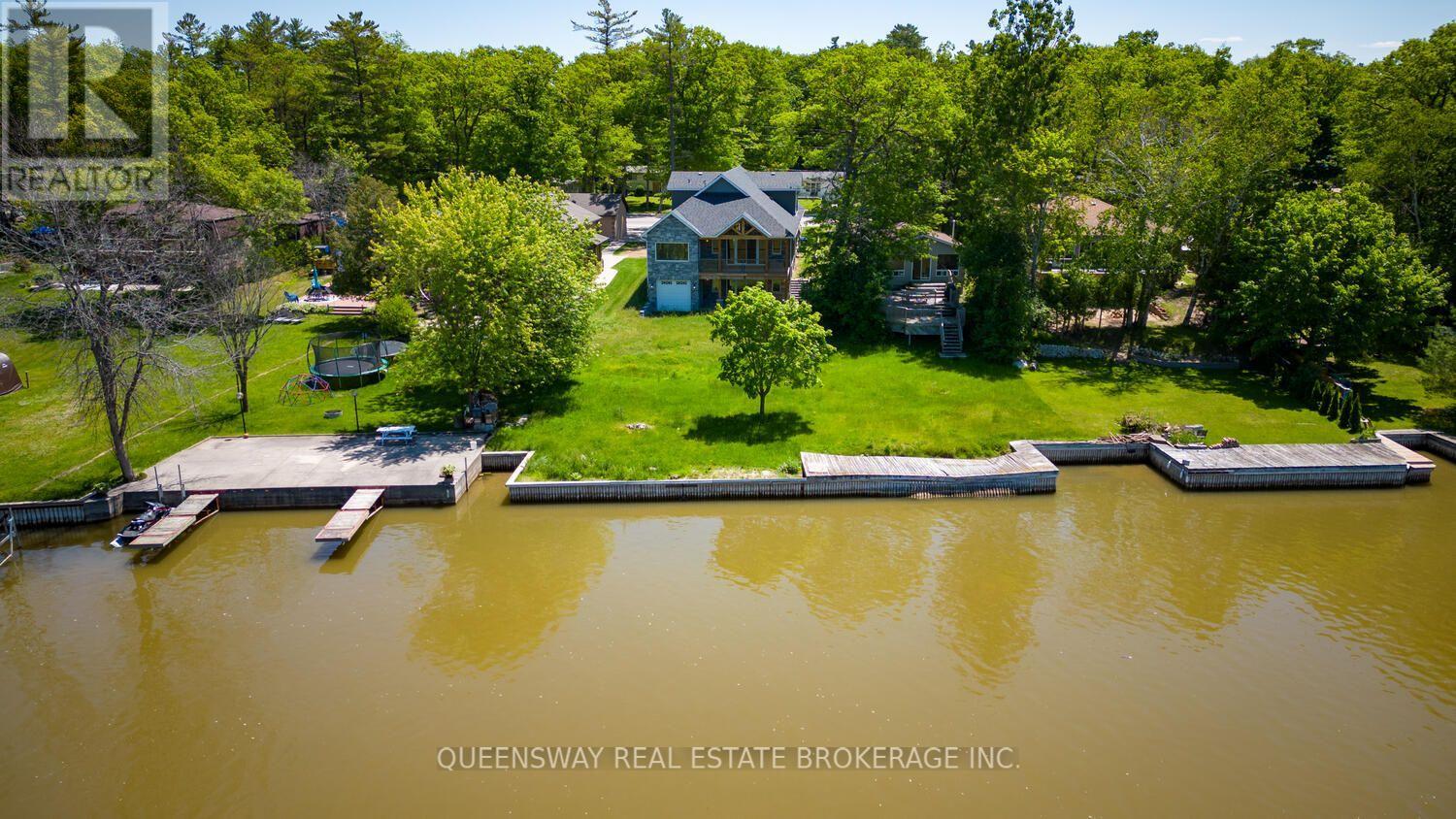1852 River Road W Property Photo 29