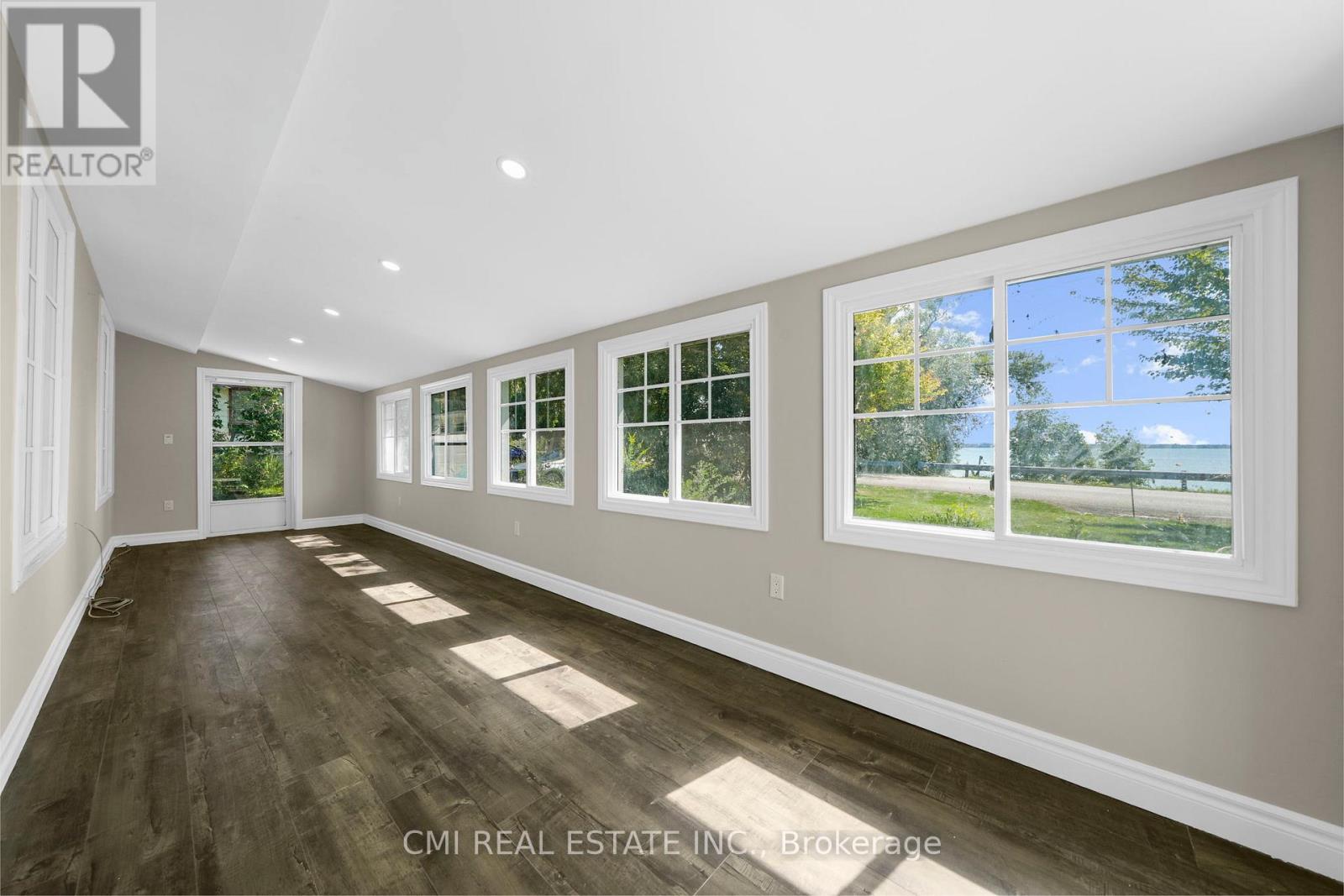 1297 Ramara Rd 47 Road Property Photo 10