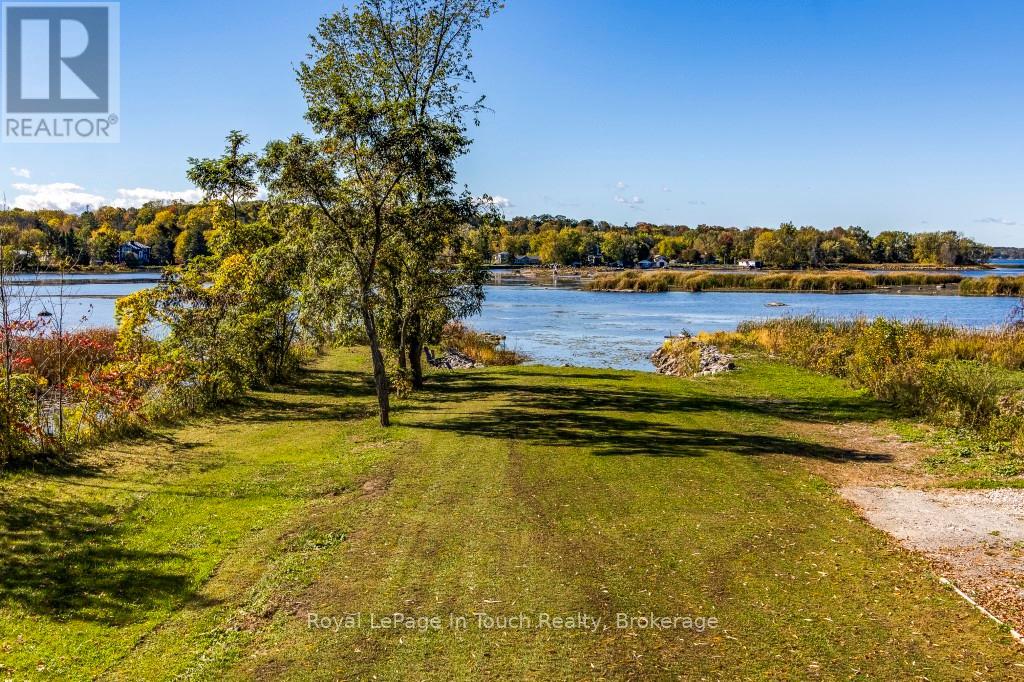 142 Duck Bay Road Property Photo 4