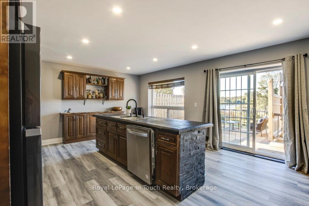 142 Duck Bay Road Property Photo 7