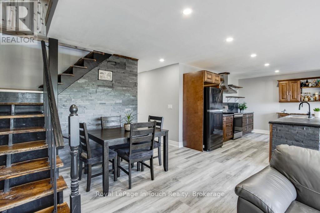 142 Duck Bay Road Property Photo 8