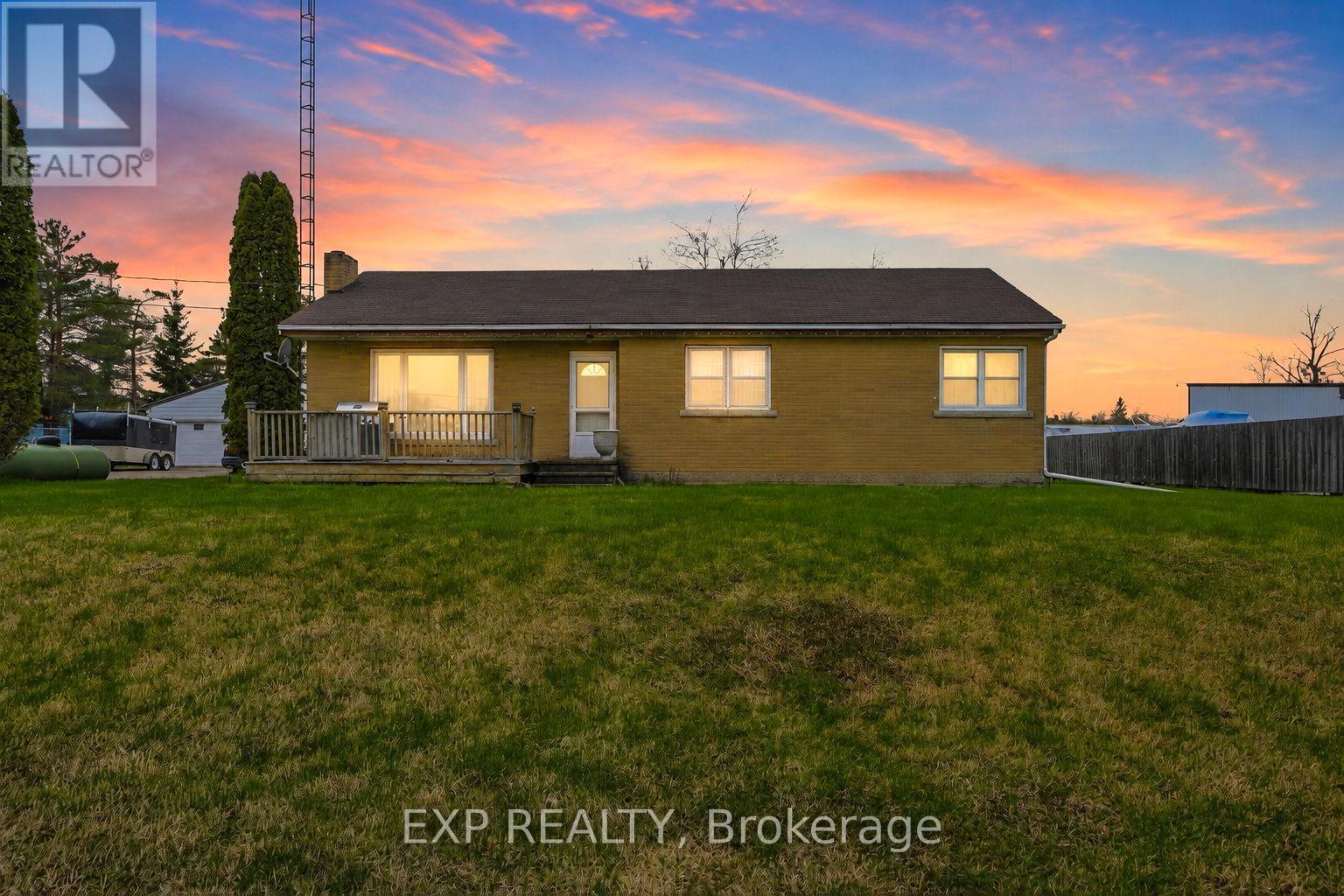 4142 Stewarts Lane Property Photo 2