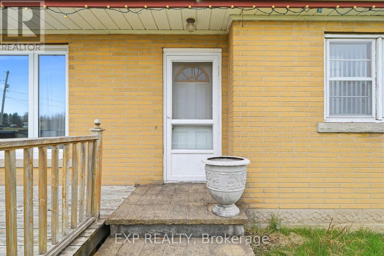 4142 Stewarts Lane Property Photo 5