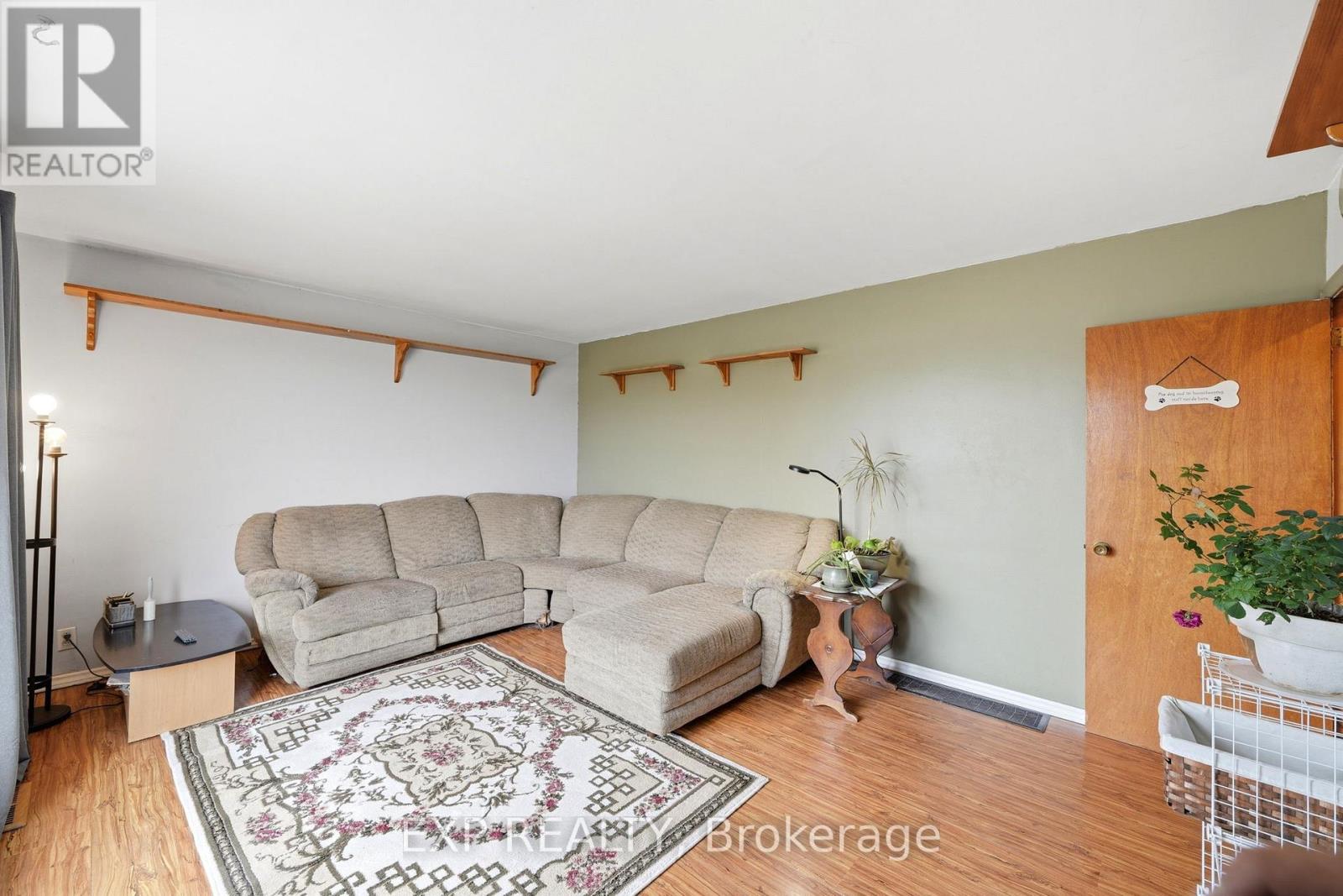 4142 Stewarts Lane Property Photo 11