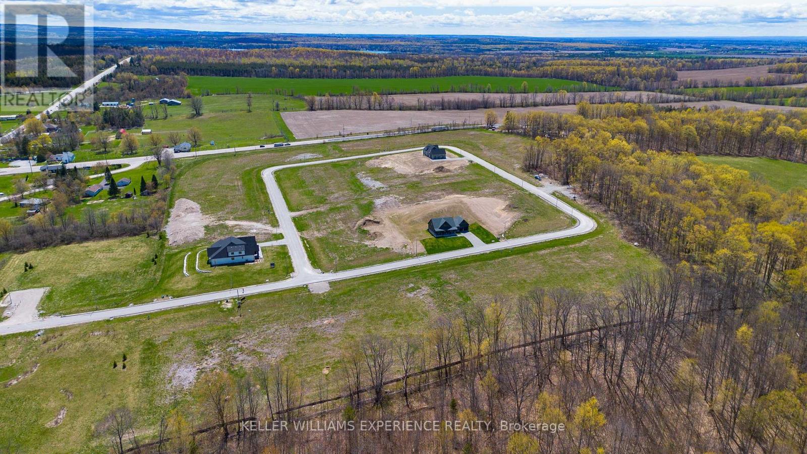 72 Waverley Heights Property Photo 3