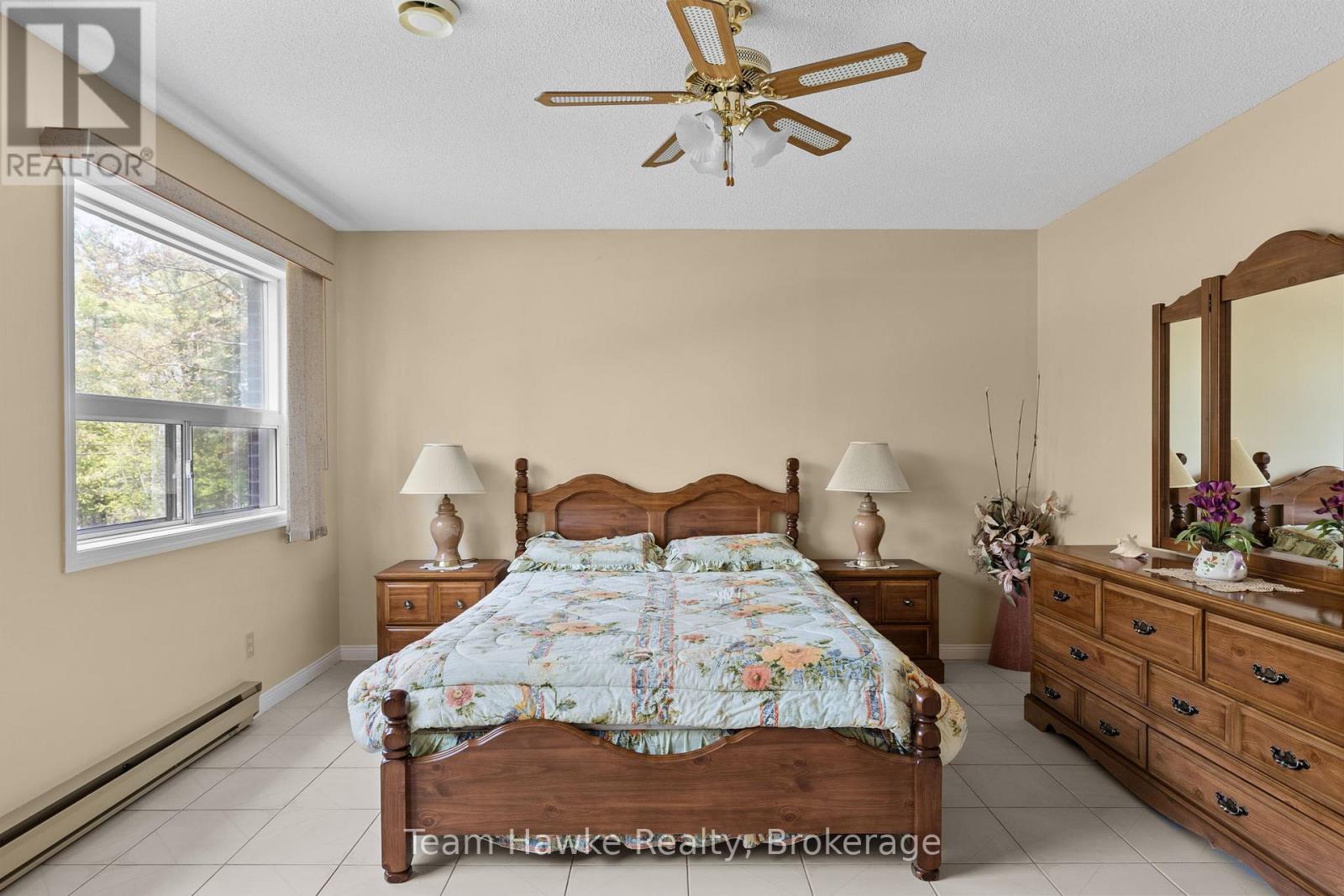 2253 Tiny Beaches Road S Property Photo 15