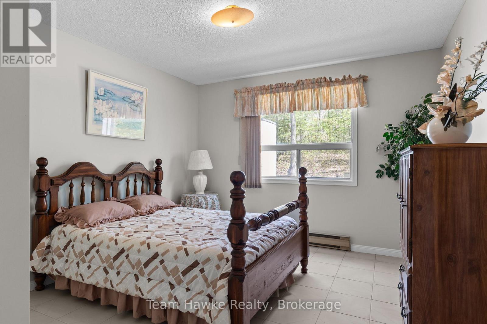 2253 Tiny Beaches Road S Property Photo 19