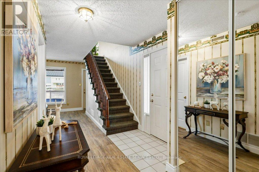 4 - 30 Laguna Parkway Property Photo 7