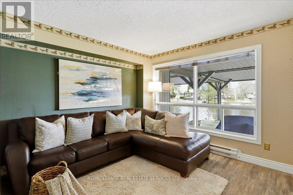 4 - 30 Laguna Parkway Property Photo 13