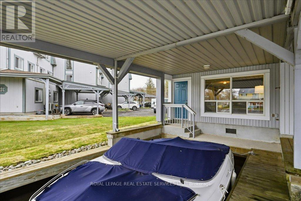 4 - 30 Laguna Parkway Property Photo 15