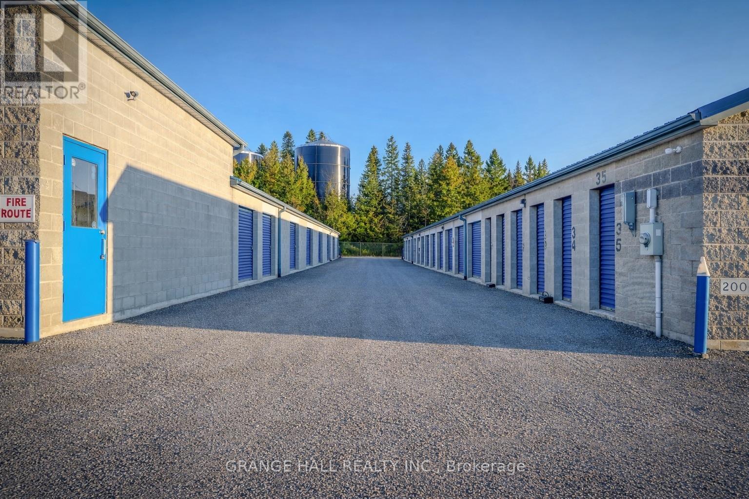 7 William Street Property Photo 6