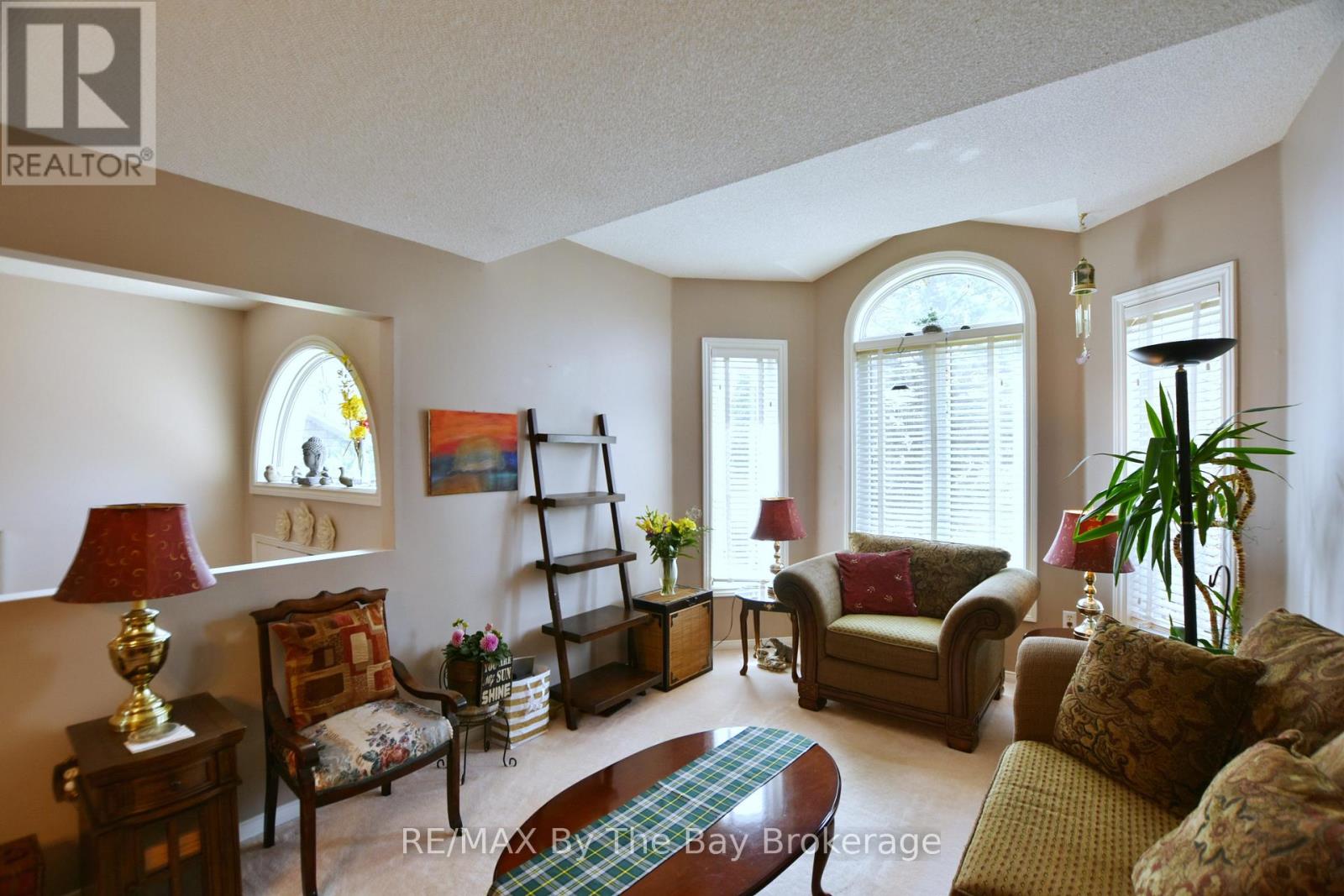 17 Acorn Crescent Property Photo 17