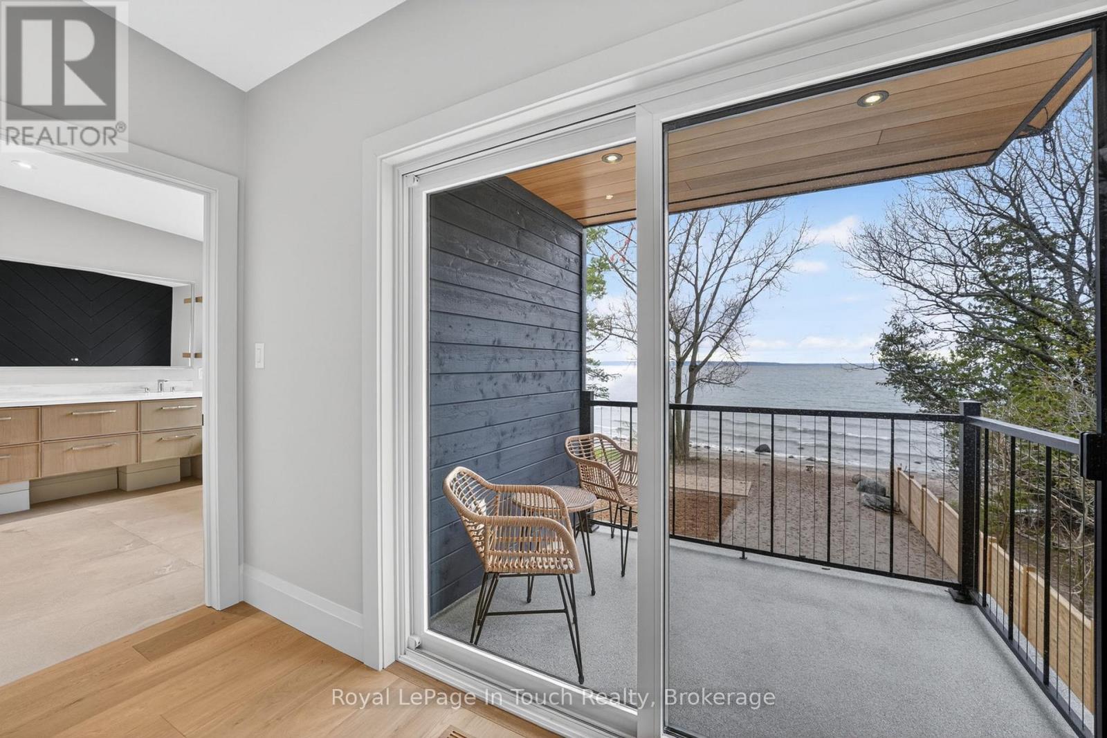 160 Tiny Beaches Road N Property Photo 22