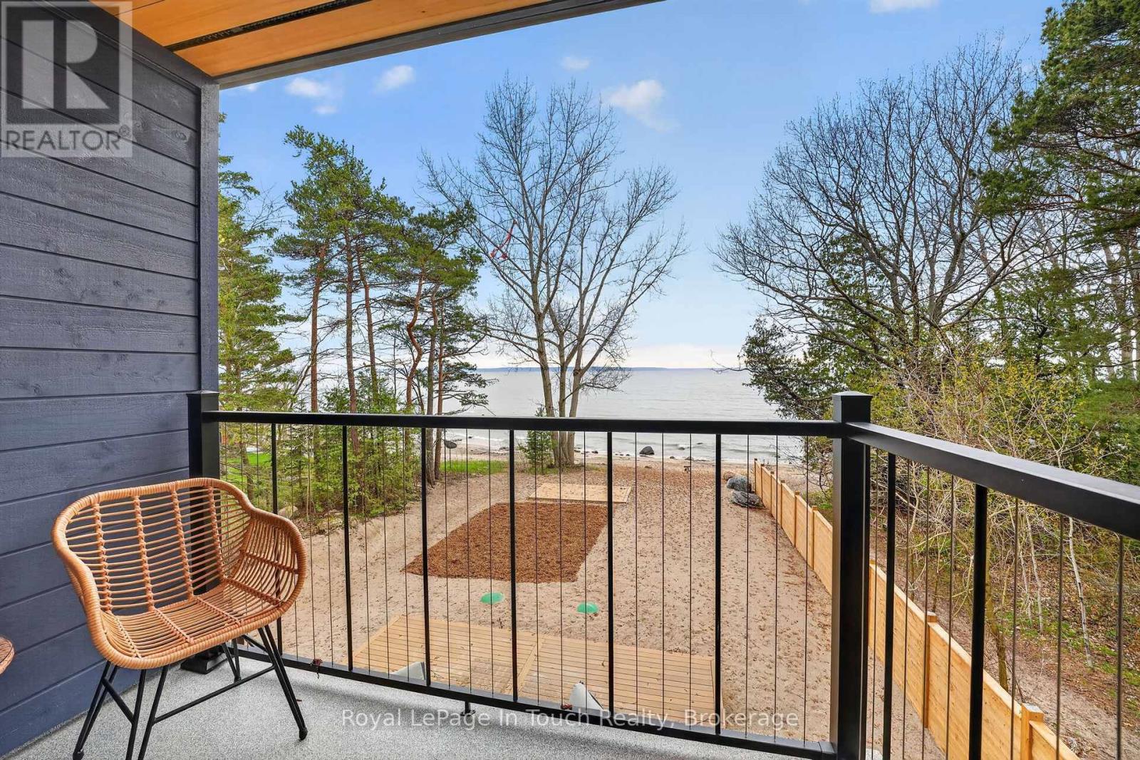 160 Tiny Beaches Road N Property Photo 23