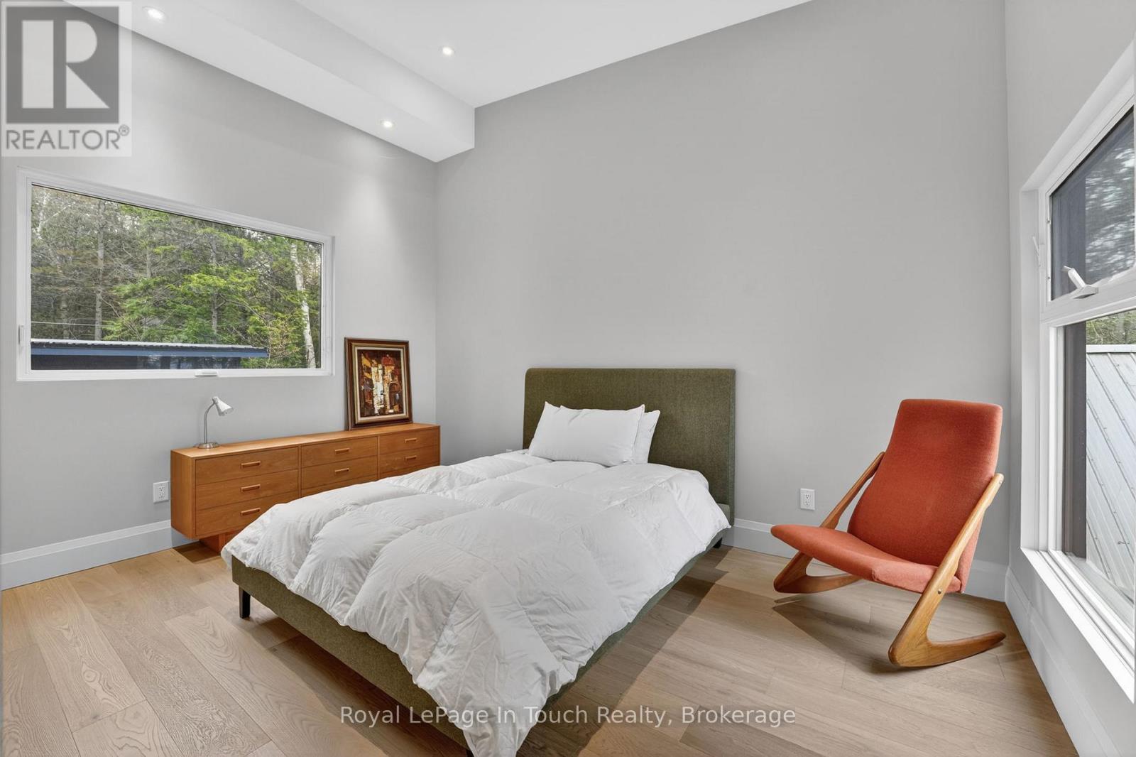 160 Tiny Beaches Road N Property Photo 28