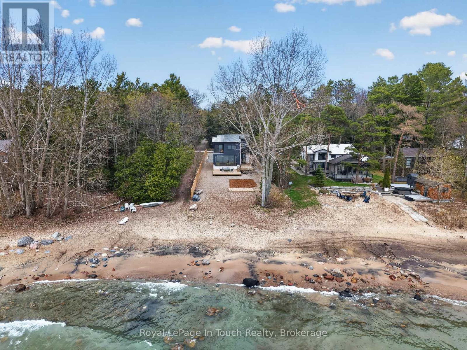 160 Tiny Beaches Road N Property Photo 47