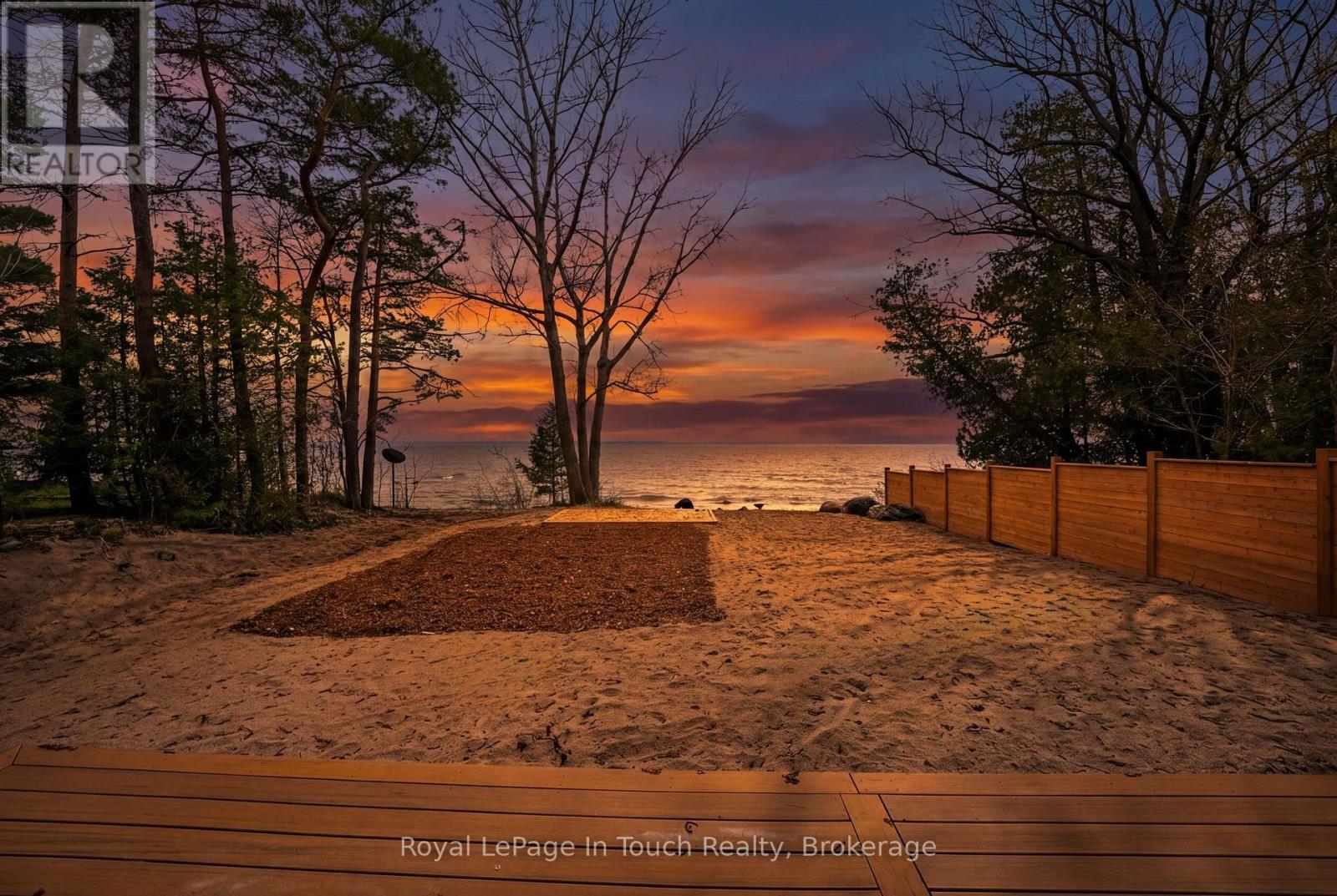 160 Tiny Beaches Road N Property Photo 49