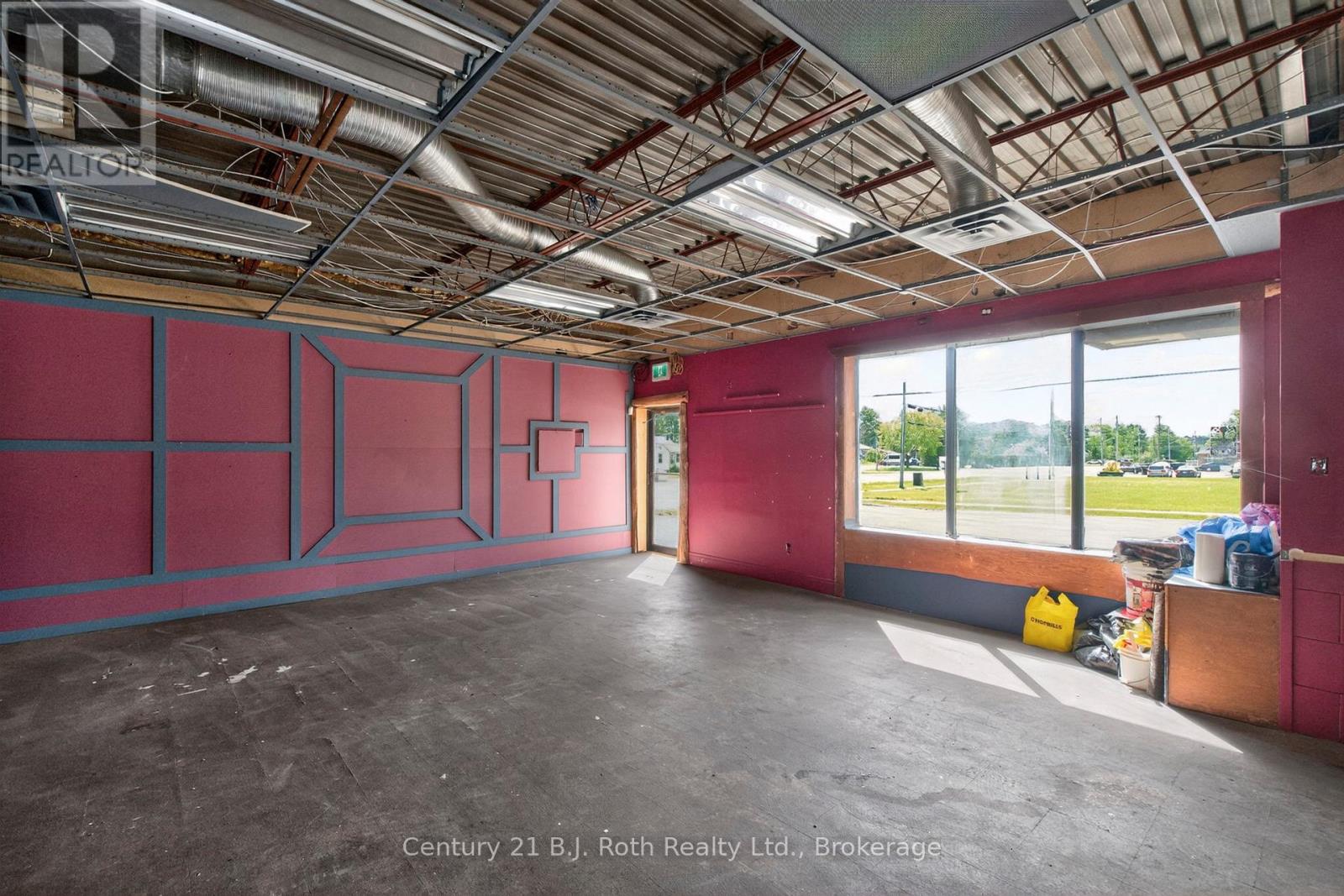 2 - 338 Park Street Property Photo 10
