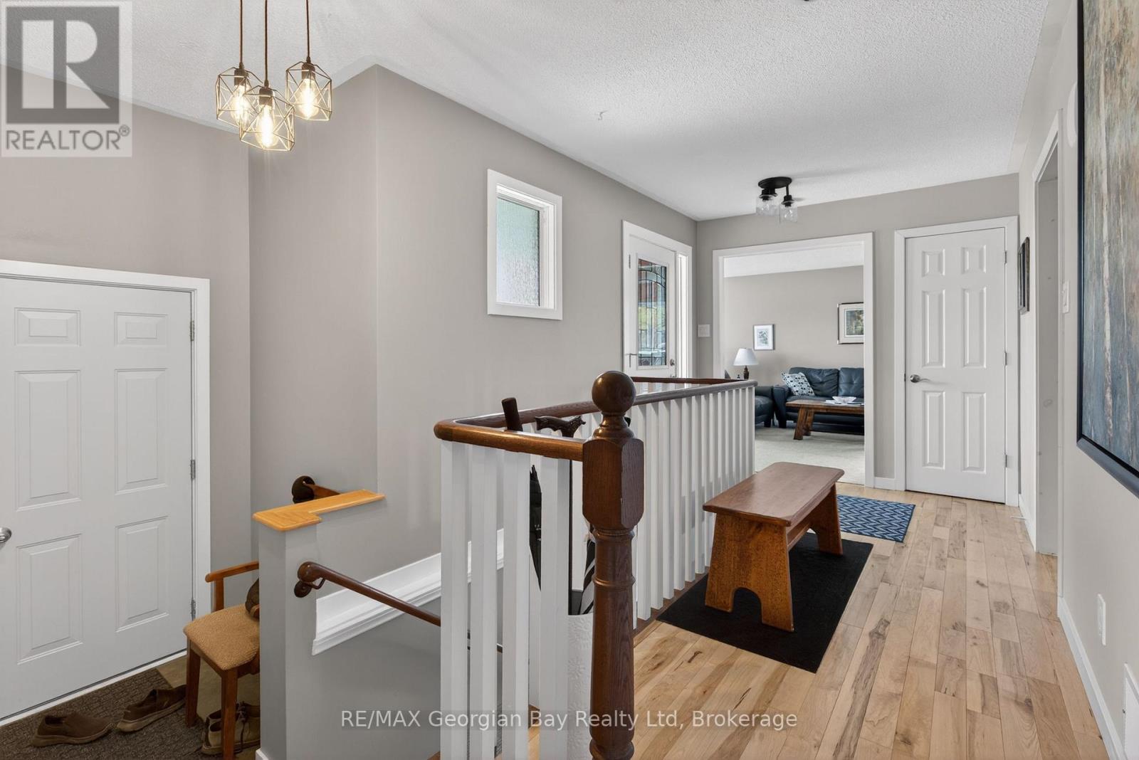 100 Peel Street Property Photo 5