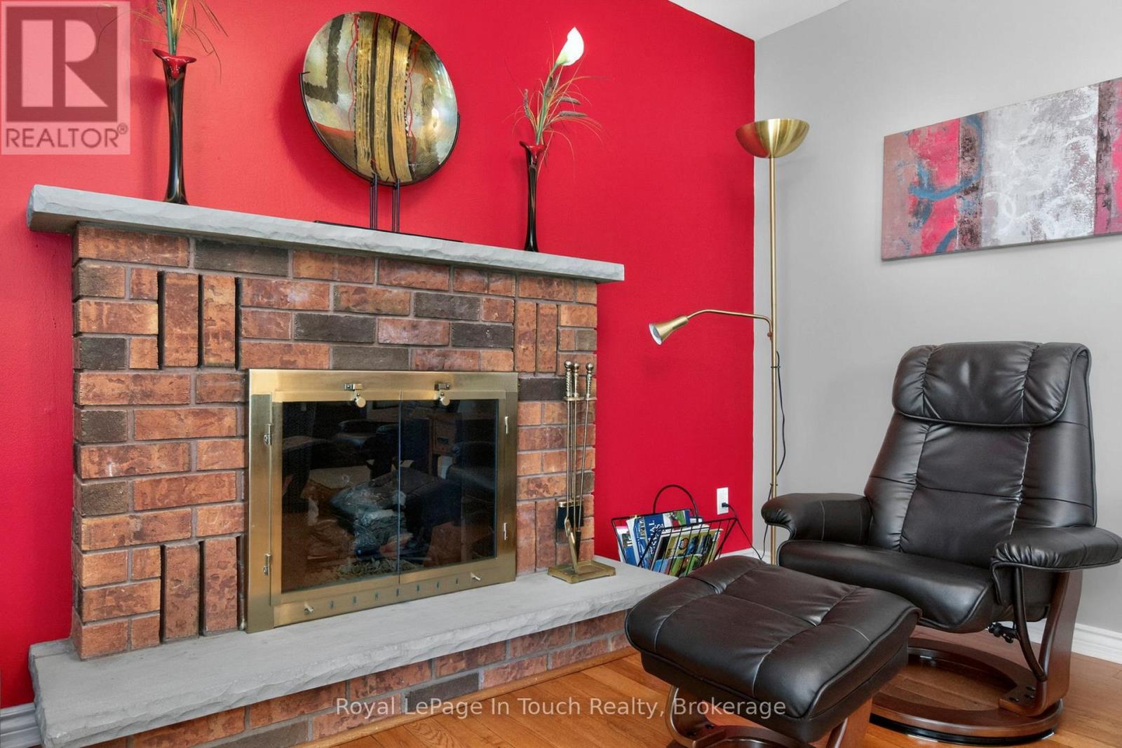 101 Peel Street Property Photo 25