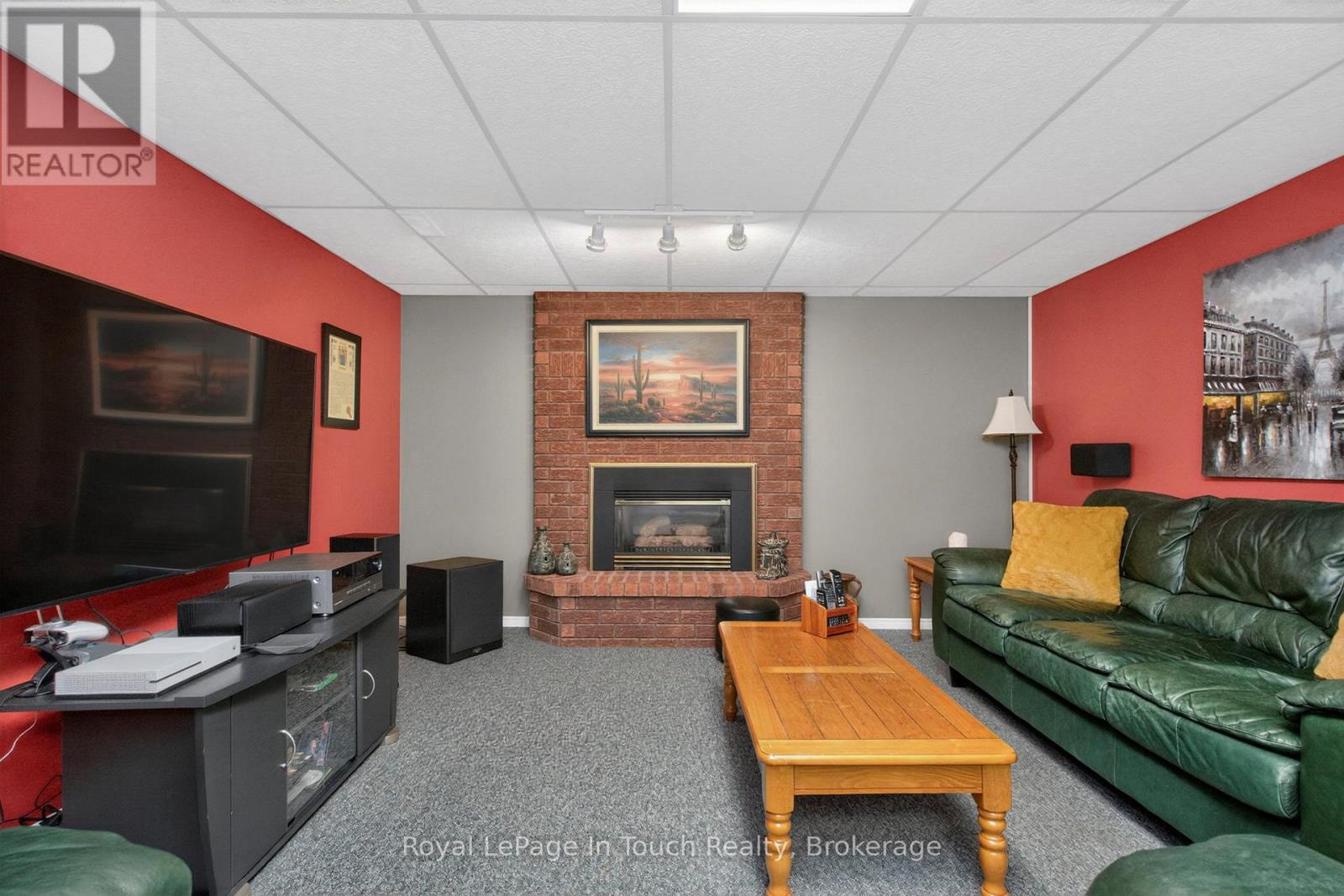 101 Peel Street Property Photo 29