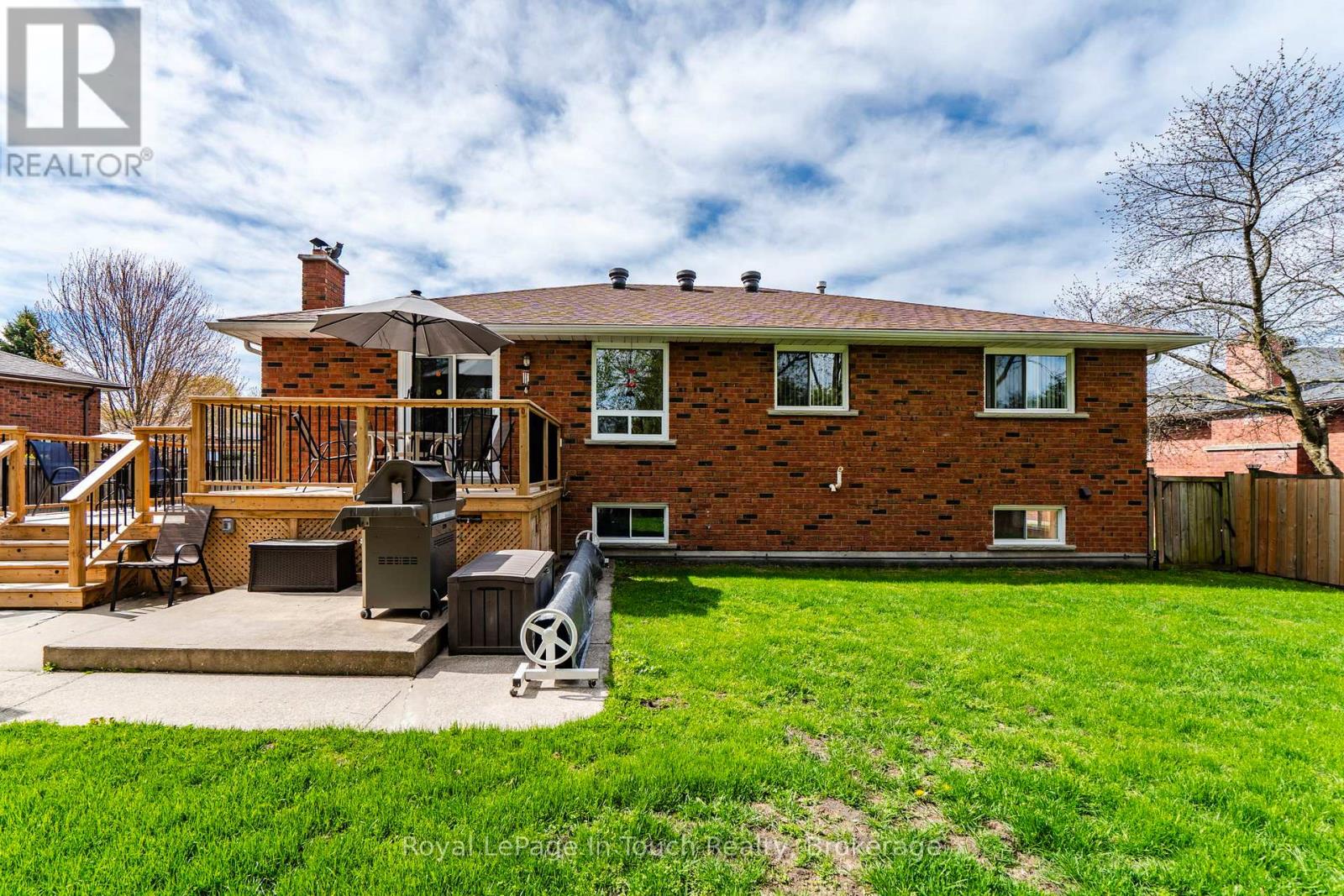 101 Peel Street Property Photo 45