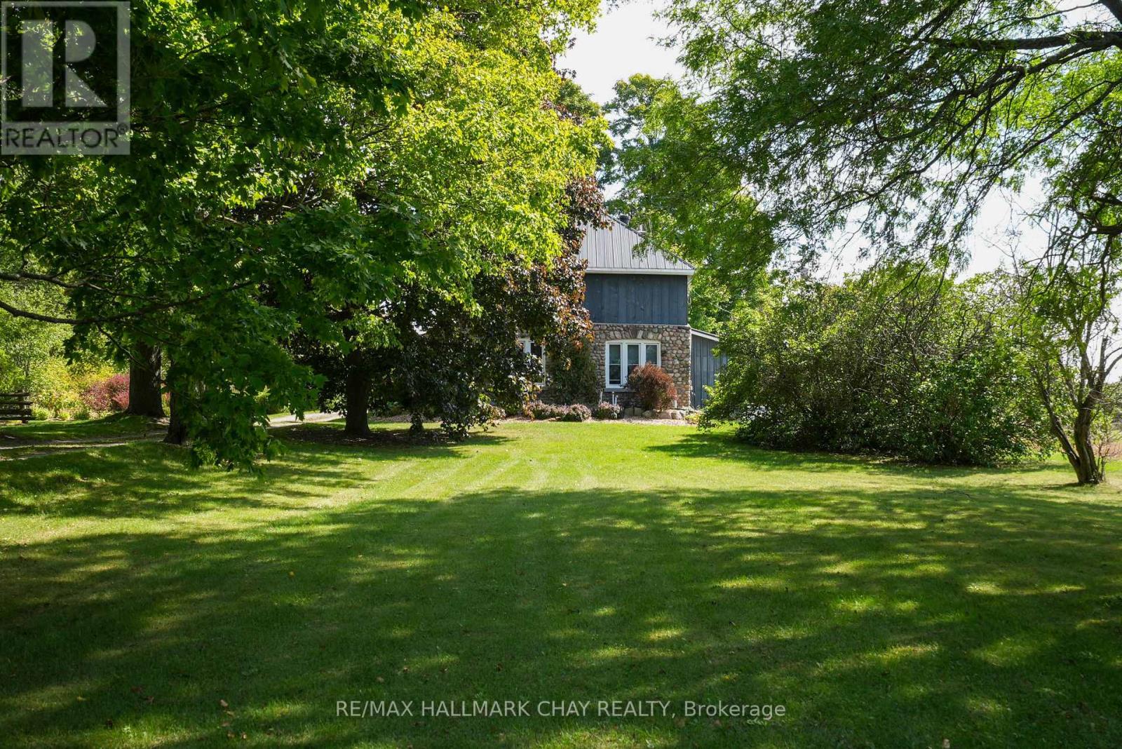 2473 Ronald Road Property Photo 2