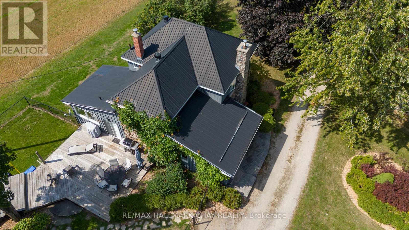 2473 Ronald Road Property Photo 4